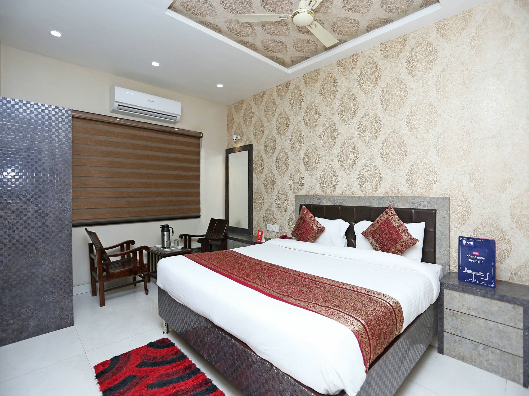 Oyo 10338 Hotel Aadesh Palace فاراناسي المظهر الخارجي الصورة